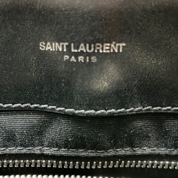 Ysl Saint Laurent Medium LouLou Noir Chain shoulder Bag in Quilted “Y” Leather - Picture 13 of 16